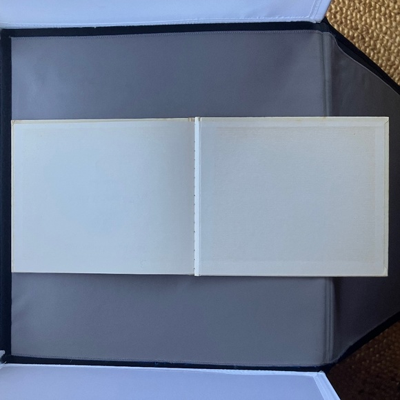 The Magical Drawings of Moony B. Finch by David McPhail (1978, Hardcover) - Picture 3 of 3